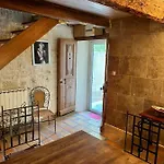 La Maison Sur La Place Dans Mortes * Aigues-Mortes