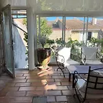 Сasa de vacaciones La Maison Sur La Place Dans Mortes *