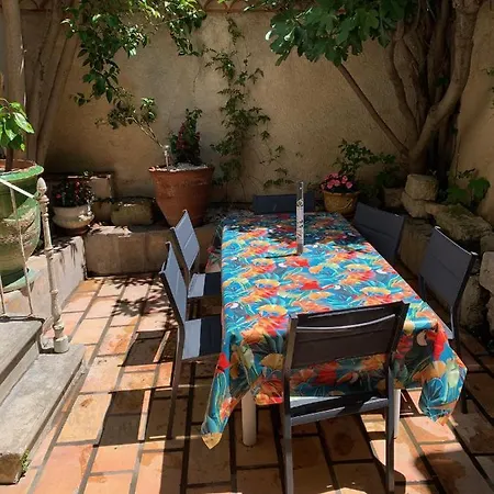 La Maison Sur La Place Casa vacanze Aigues-Mortes