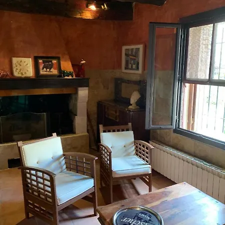 La Maison Sur La Place Dans Mortes Climatise *