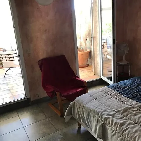 La Maison Sur La Place Dans Mortes 펜션 에그모르트